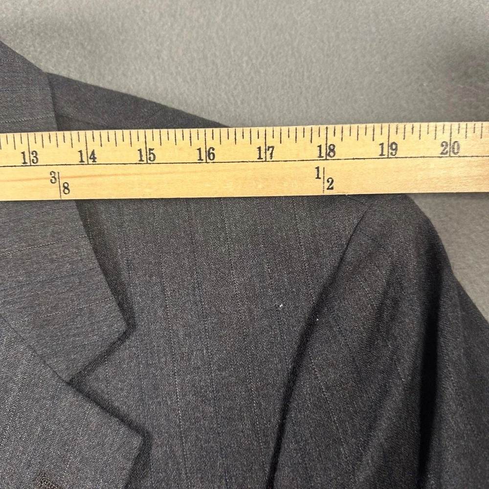Chaps Ralph Lauren Mens Blazer Charcoal Gray Pinstripe Virgin Wool USA Made